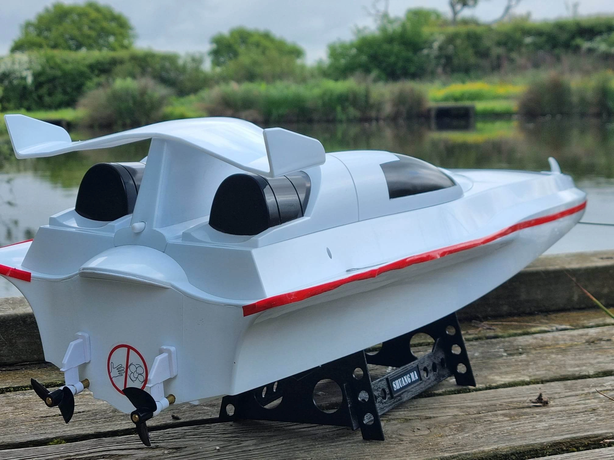 Syma Double Horse RC Sailboat: Fast, Fun, & Ready to Race!